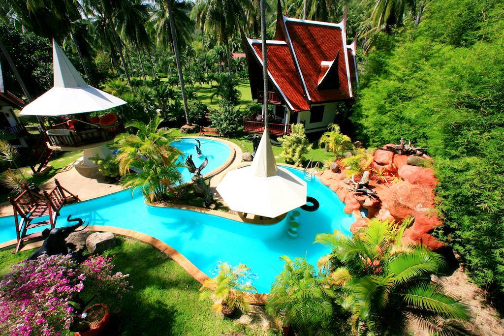 Coco Palace Resort Nai Harn Cameră foto
