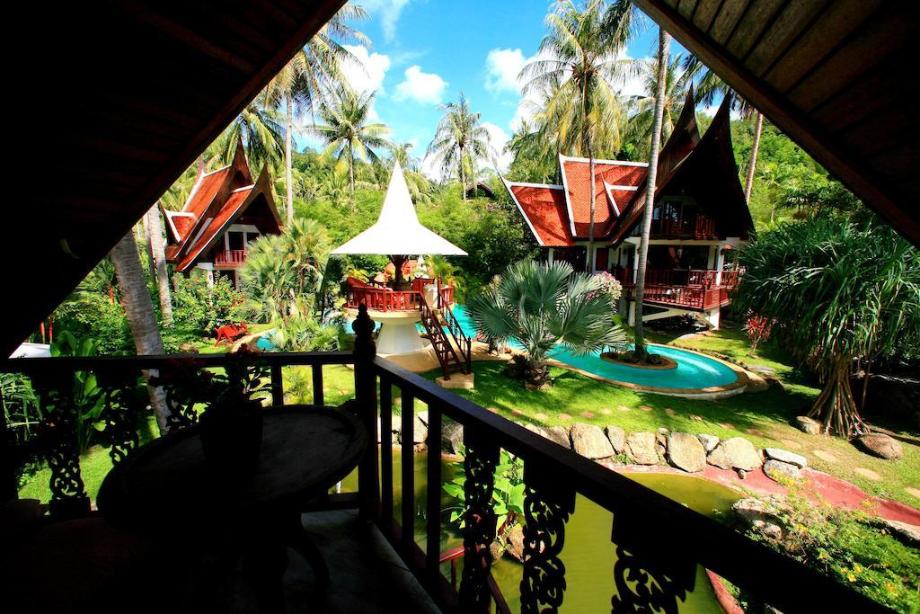 Coco Palace Resort Nai Harn Cameră foto