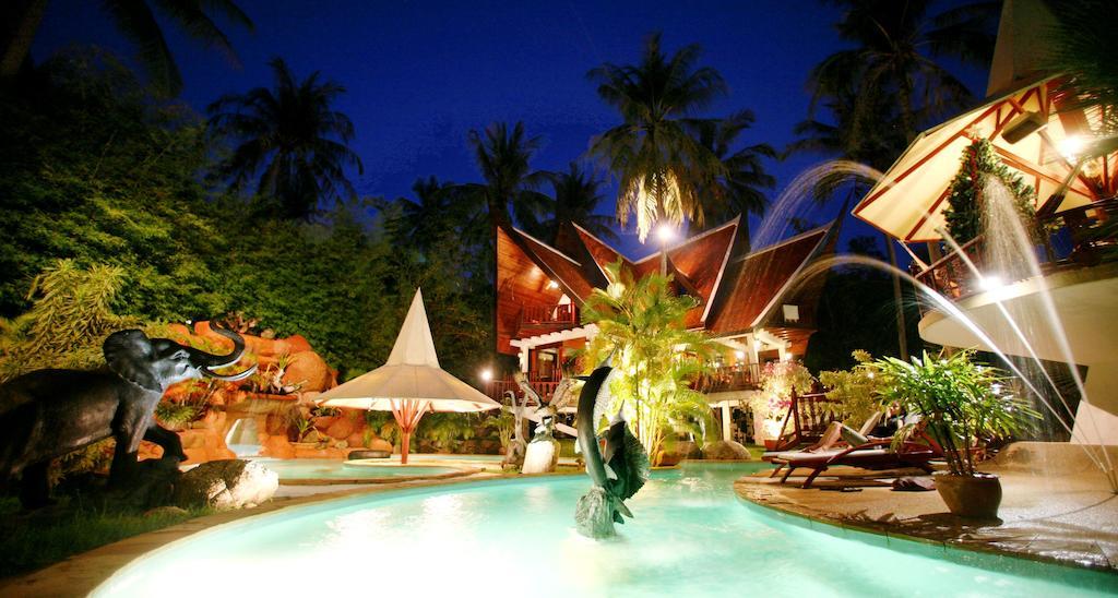 Coco Palace Resort Nai Harn Exterior foto